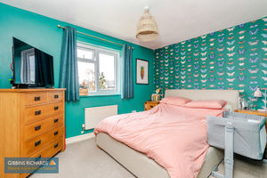 Bedroom- click for photo gallery